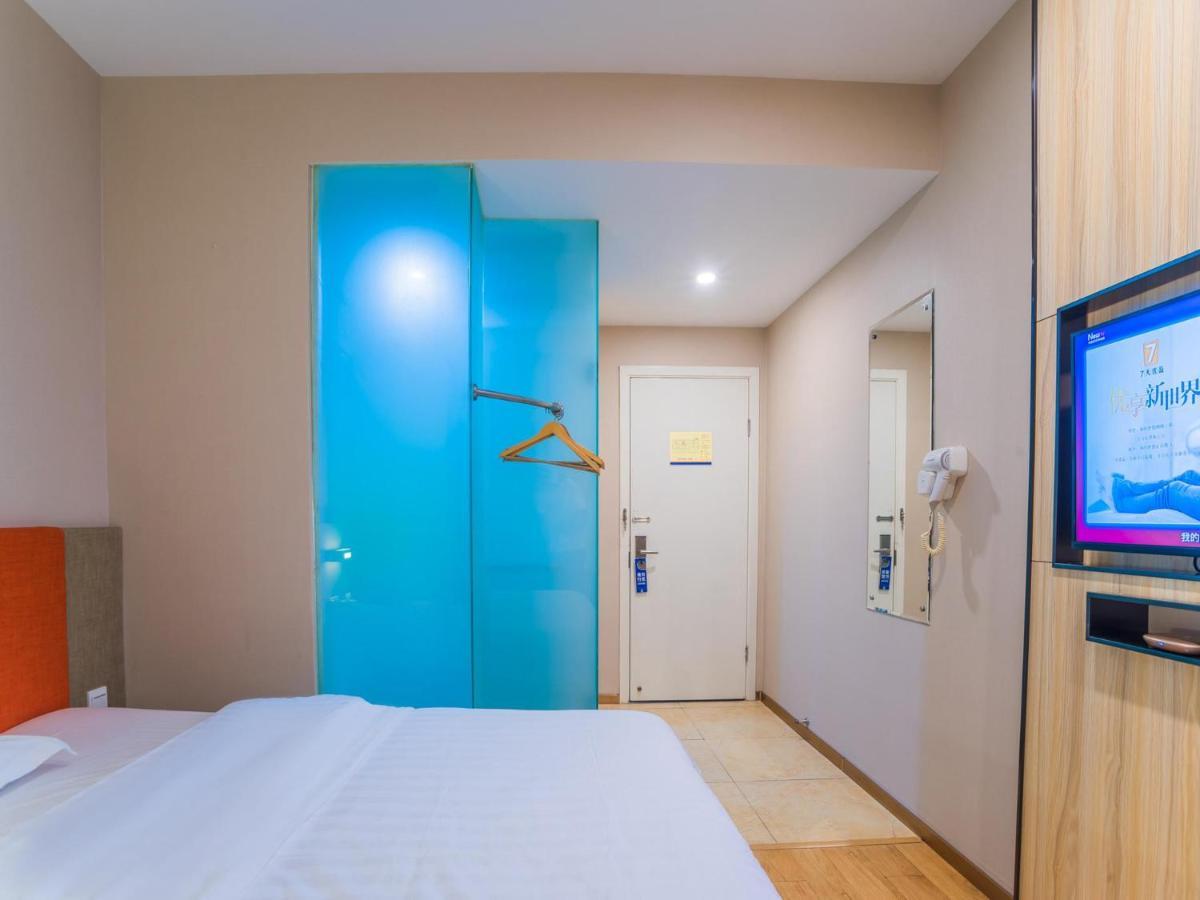7Days Inn Fuzhou Mawei Exteriör bild